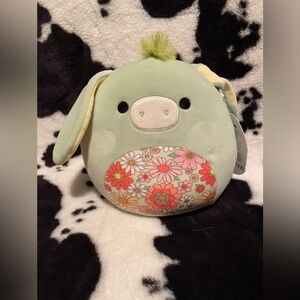 Juniper the Donkey 8” Squishmallow NWT